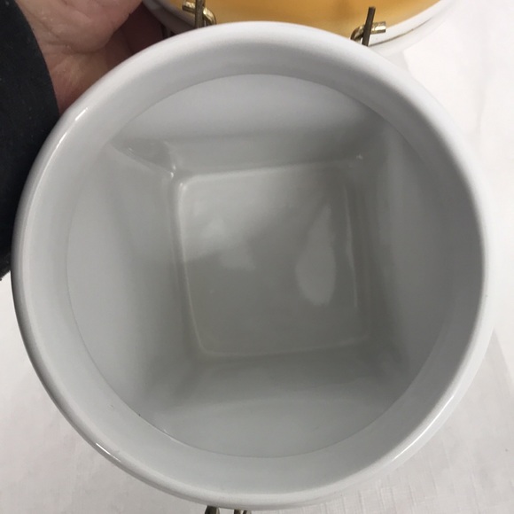 The King of Sweden Kitchen Canister 7” X 5” - Picture 8 of 10